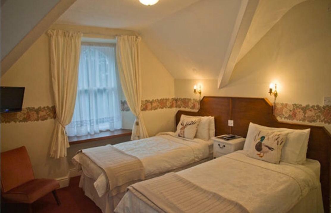 Windermere Lynwood Guest House Bagian luar foto